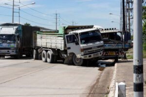 Read more about the article Why Hiring A Raleigh Truck Accident Attorney Can Protect Your Claim (2026 Guide)