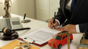 Read more about the article When Is The Right Time To Contact A Raleigh Car Accident Lawyer? (2026 Guide)